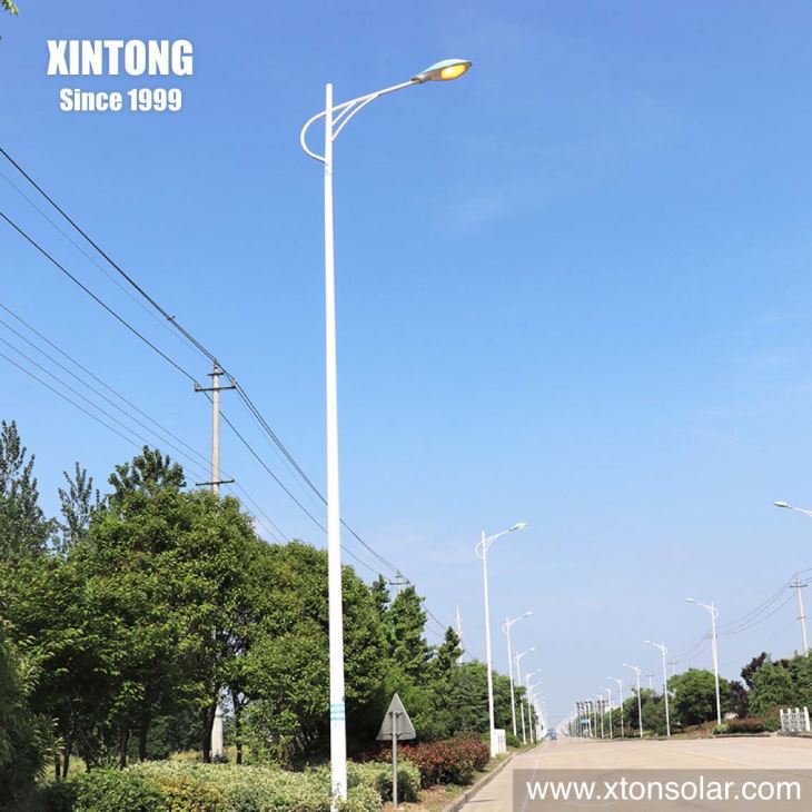 Poste de luz de calle de diseño de cimentación